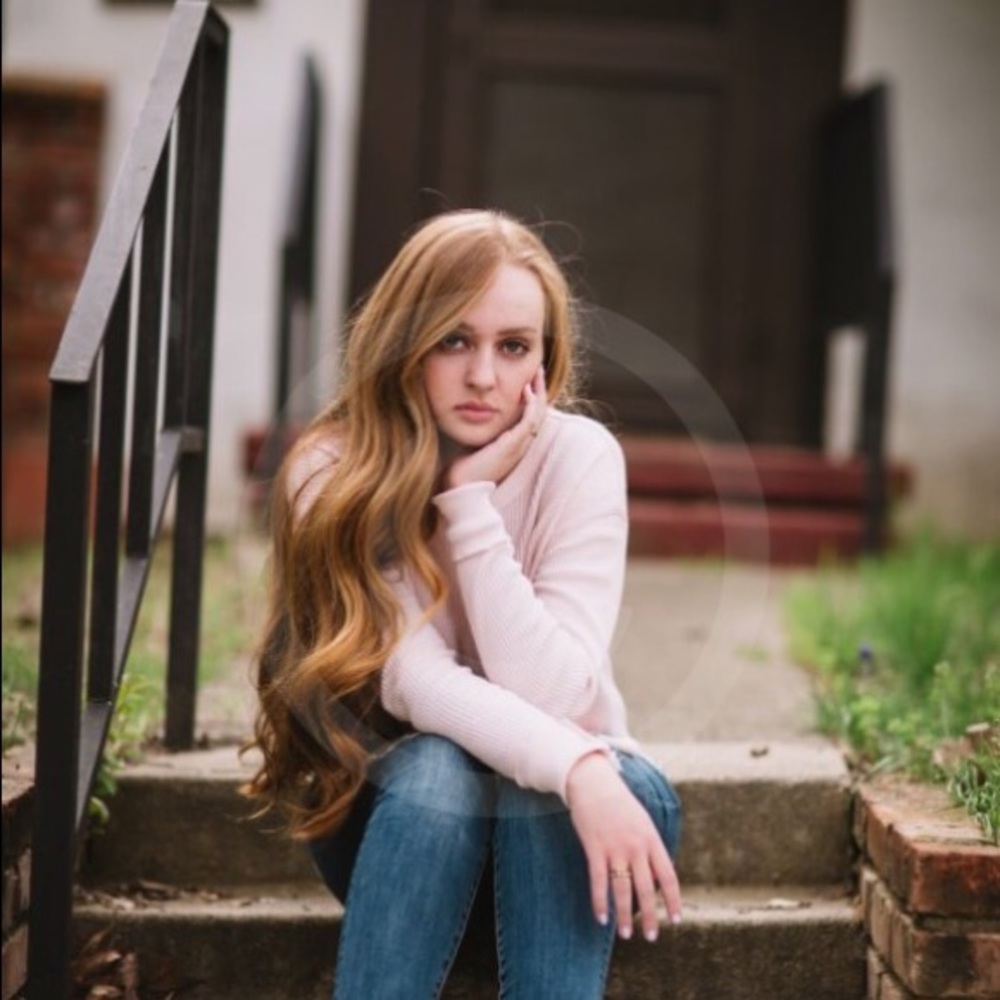 Meet your Posher, Savanna